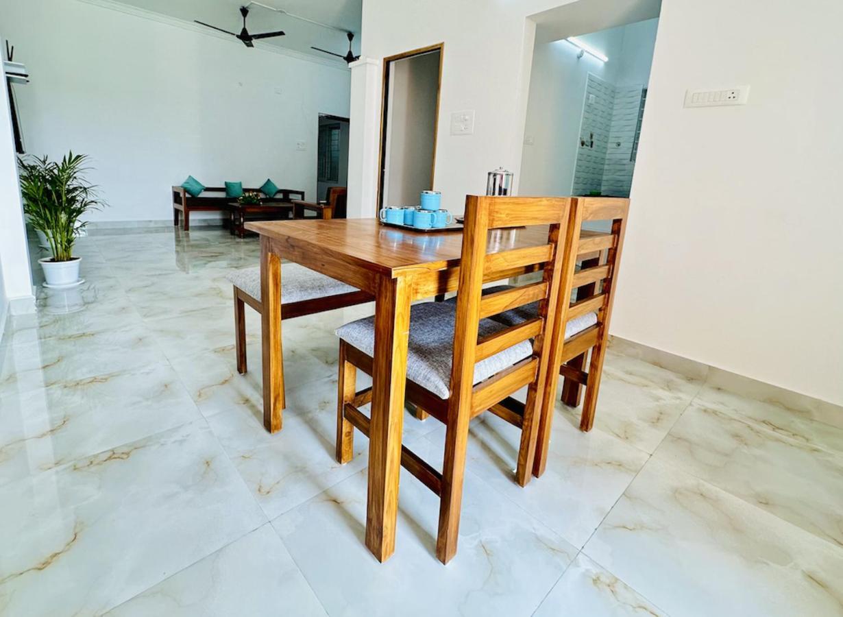 Tirupati Homestay - Shilparamam - Luxury Ac Apartments By Stayflexi - Fast Wifi, Kitchen, Android Tv - Walk To Ps4 Pure Veg Restaurant - Easy Access To Airport, Railway Station And To All Temples Dış mekan fotoğraf