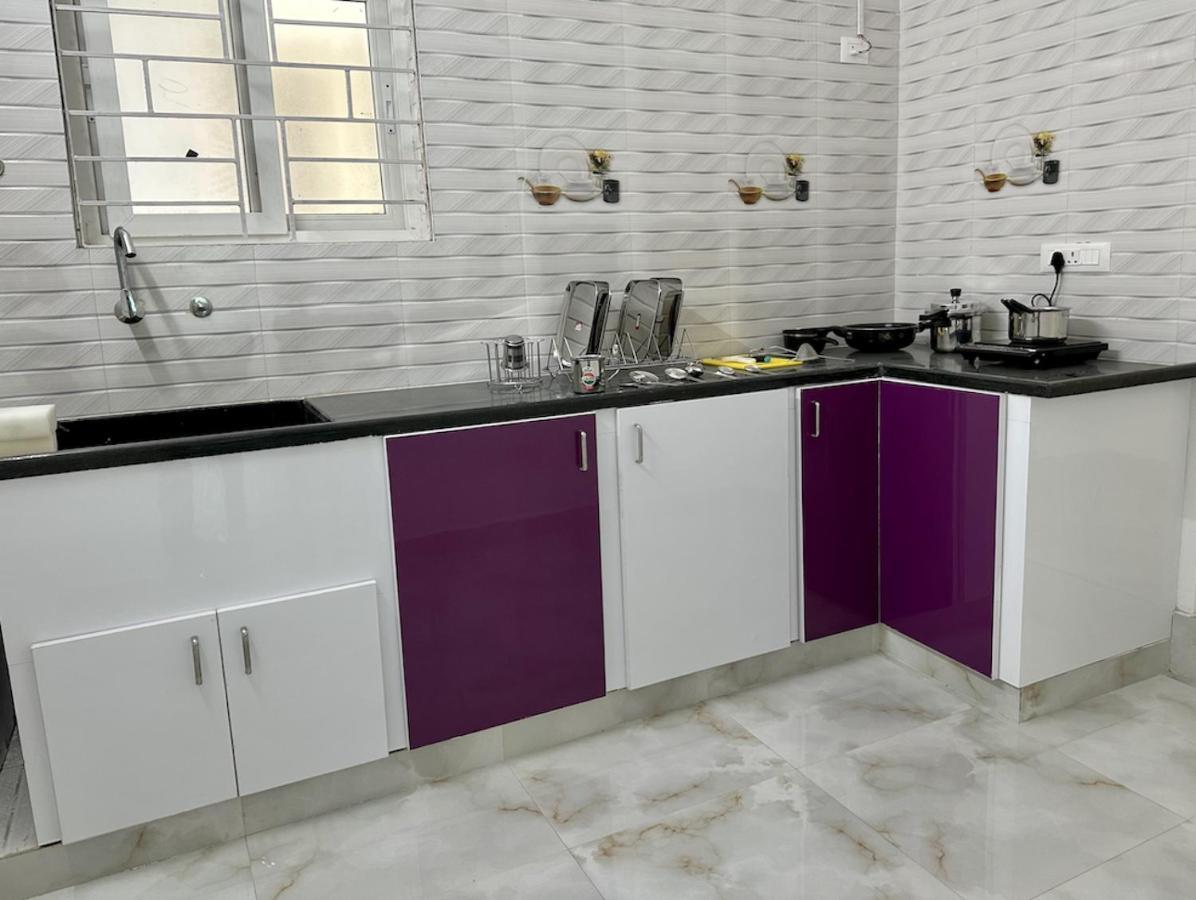 Tirupati Homestay - Shilparamam - Luxury Ac Apartments By Stayflexi - Fast Wifi, Kitchen, Android Tv - Walk To Ps4 Pure Veg Restaurant - Easy Access To Airport, Railway Station And To All Temples Dış mekan fotoğraf
